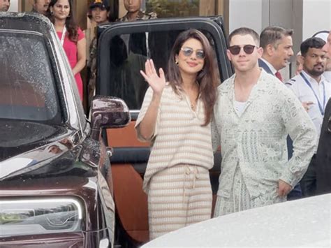 Priyanka Chopra Nick Jonas Arrive In Mumbai For Anant Ambani Radhika