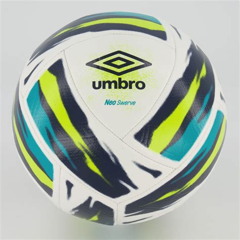 Bola Umbro Neo Swerve Futsal Branca Futfanatics