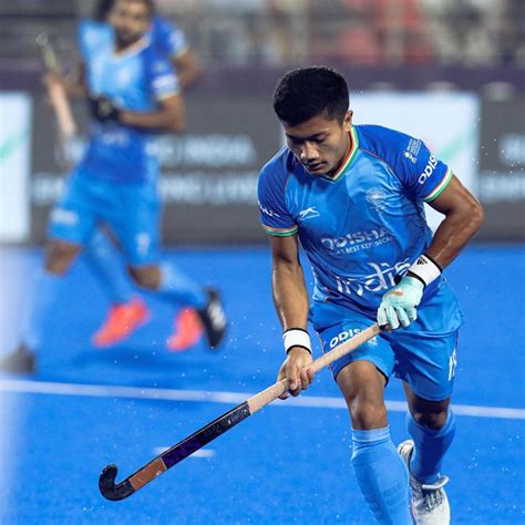 Indian Men S Hockey Team Joins Roar In Ranchi Backing Indian Women S