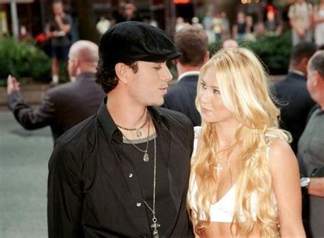 Enrique Iglesias Girlfriend Anna 2011 | All About Hollywood