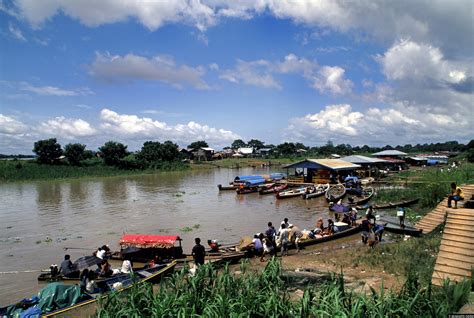 Puerto Narino Amazonas Colombia - Geographic Media