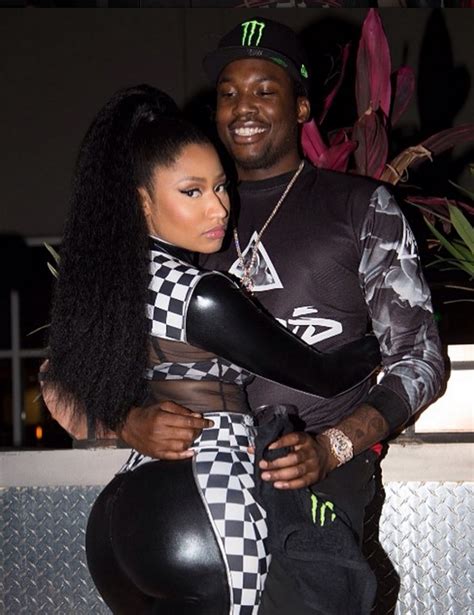 Nicki Minaj Brings Out Meek Mill During X Games Performance Video