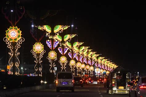 Pampanga's lanterns transcend Christmas with Catriona Gray, digital ...