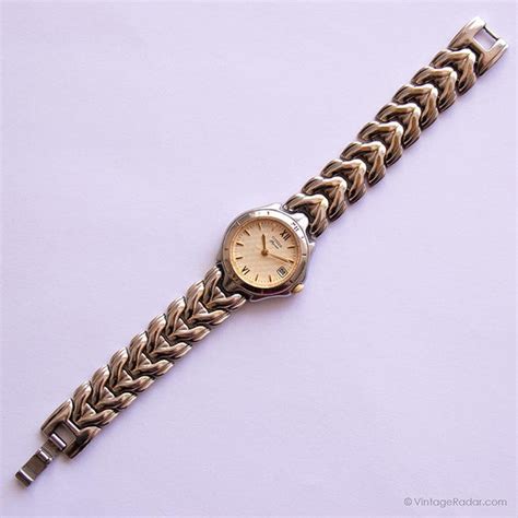 Vintage Citizen Elegance 6010 S53183 Hsb Watch For Women 1990s