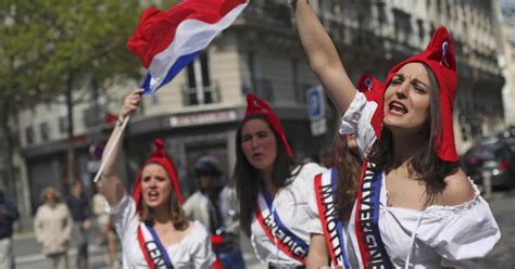 France To Become Th Country To Legalise Same Sex Marriage The Irish Times