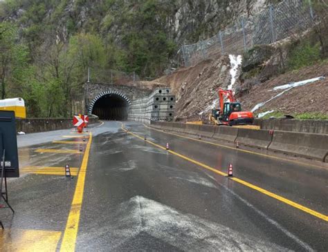 Riaperta La Lecco Ballabio Dopo La Frana Prima Lecco