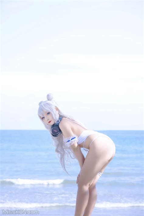 Coser Sayo Momo Azur Lane Le Malin Bikini Photos Hot Girl China