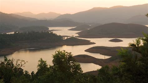 Banasura Sagar Dam The Largest Earth Dam In India Kerala Tourism