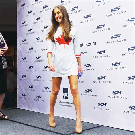 Nikki Grahame Nude Sexy Pics And Lesbian Porn Video