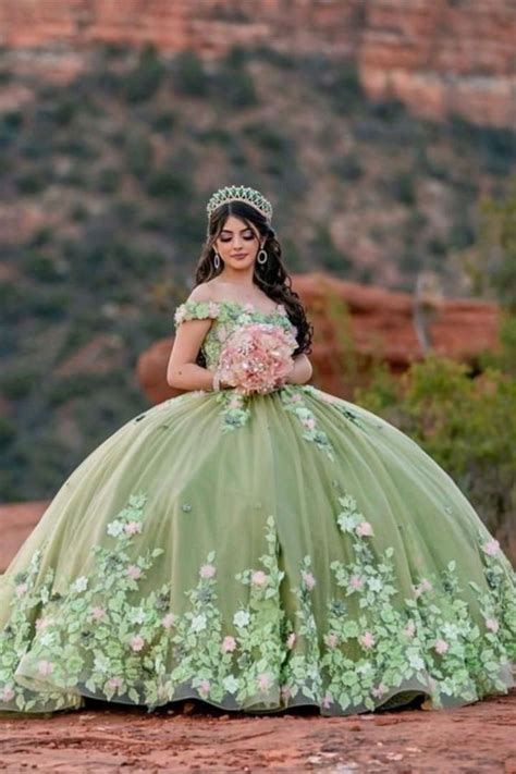 Pin By Naomi Calder N On Pins Creados Por Ti Quinceanera Themes