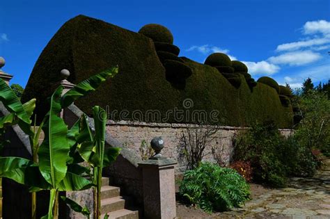 Landmarks Of Scotland Crathes Castle Stock Image Image Of Grounds