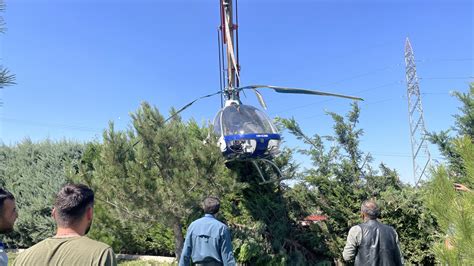 Afyonkarahisar da bir otelin bahçesindeki ağaçlık alana düşen