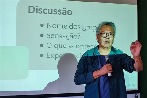 Paraná forma primeira turma de médicos para atuar acupuntura no SUS