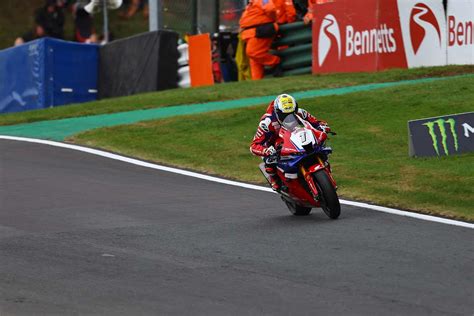 Bsb Cadwell Park Tommy Bridewell Secures His Second Victory Of In