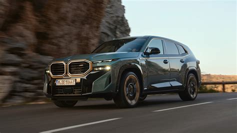 Bmw Xm Takes On Super Suvs With A Hp Hybrid Drivetrain Imboldn