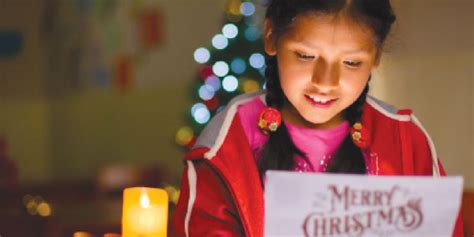 Editorial Sharing Christmas Blessings Dos Mundos Bilingual Newspaper