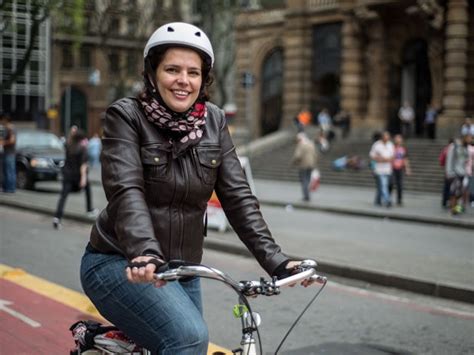 G1 Vídeo em versão acelerada mostra o que há pelas ciclovias de São