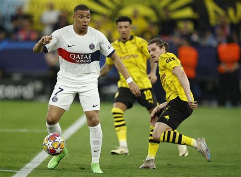 Al término del primer tiempo Borussia Dortmund derrota 1 0 al PSG en