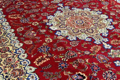 A carpet, Royal keshan, ca 442 x 315 cm. - Bukowskis