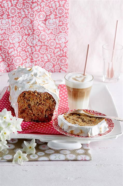 Möhren Walnuss Kastenkuchen mit geflämmtem Baiser Rezept LECKER