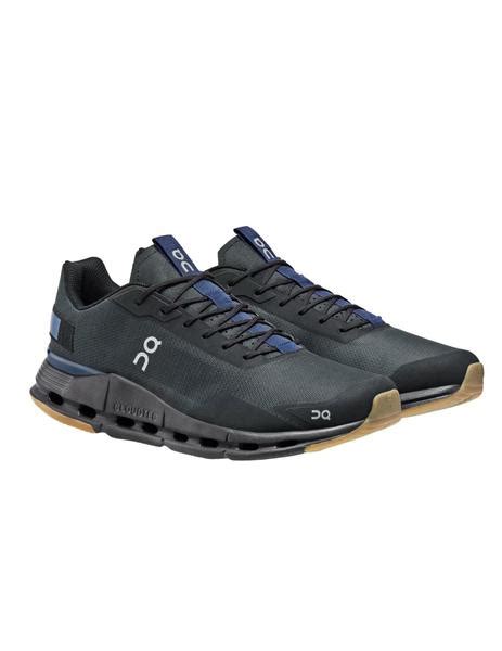 Zapatilla On Cloudnova Form Negra Azul