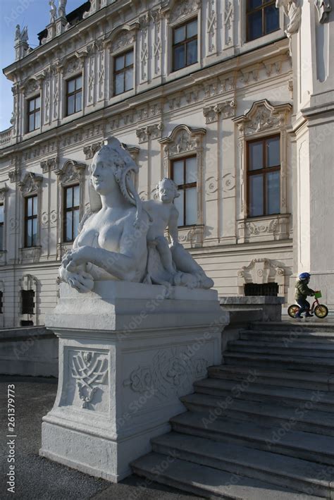 Belvedere Palace Art Museum Gustav Klimt Collection, Vienna Stock Photo ...