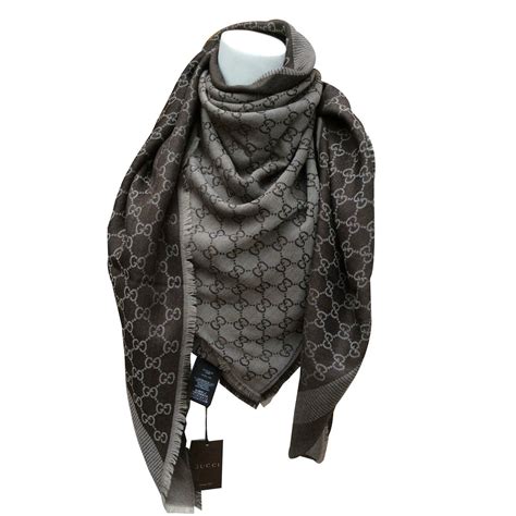 Luxurious Gucci Silk And Wool Brown Scarf