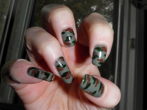 Streams of Whiskey and Nail Polish: Camouflage Nails