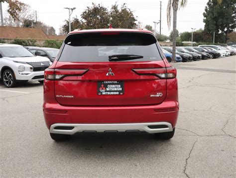 New Mitsubishi Outlander Phev Sel Suv In Cerritos C