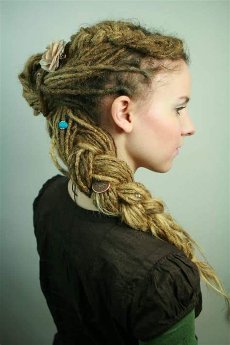 Dreadlocks Frisur Dreadknoten Mit Flechtzopf Dreadfactory