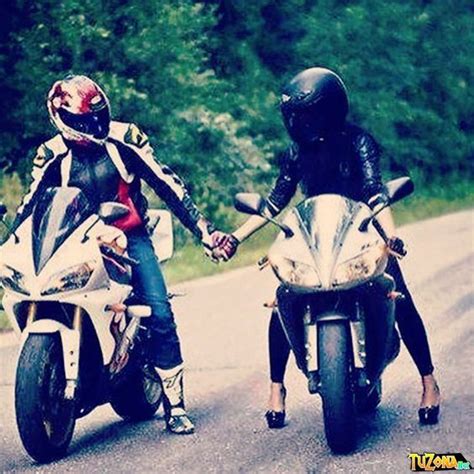 Imágenes De Parejas En Moto Motos Parejas Motos Deportivas