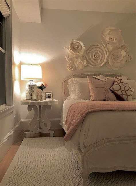 Small Bedroom Decorating Ideas On A Budget