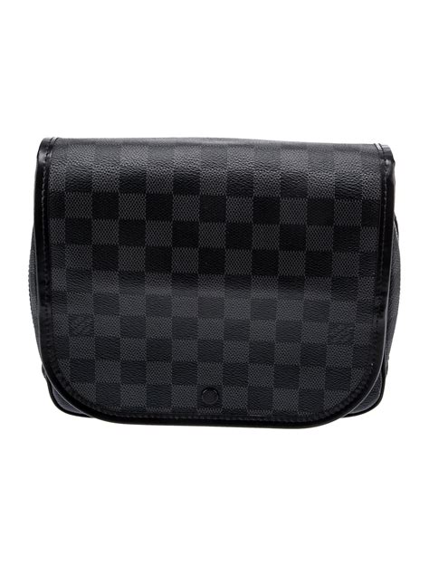 Free Shipping And Return Louis Vuitton Ml Travel Case Black Monogram