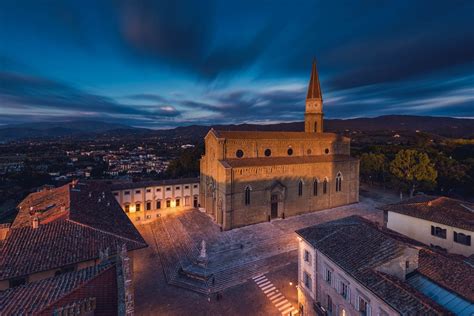 Dove E Quando Fiera Antiquaria Di Arezzo