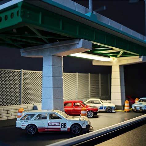 Diorama Hot Wheels Encontro De Tunados No Viaduto Para Miniaturas Metart Studio