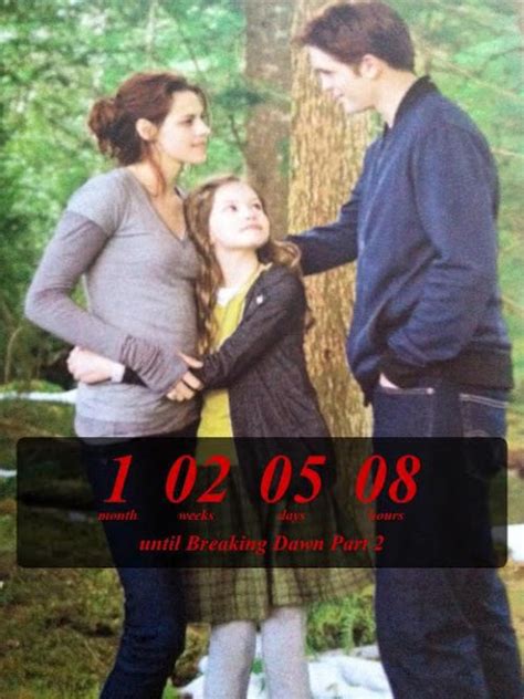 Edward Bella And Renesmee In BD 2 Twilight Series Photo 32310376