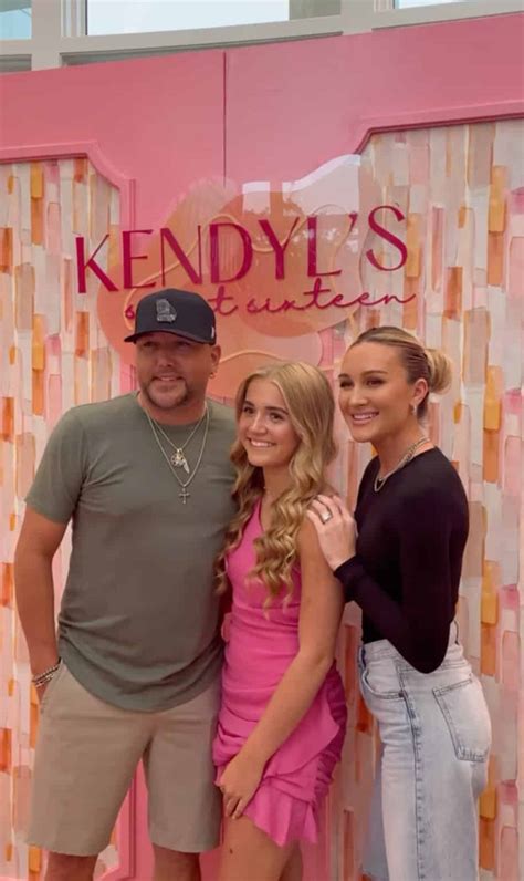 Jason Aldean And Brittany Aldean Pull Out All The Stops For His Daughter Kendyls Lavish Sweet