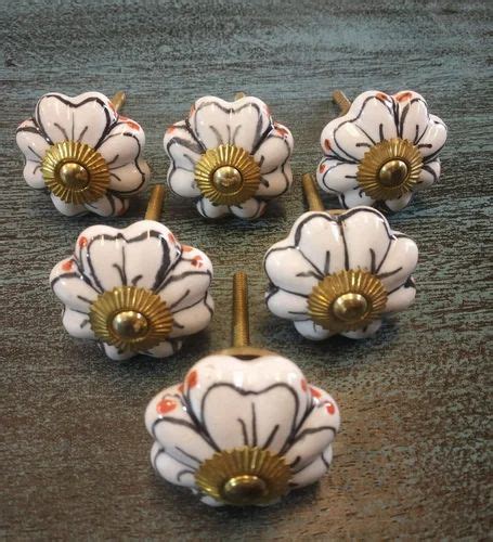 Hand Painted Ceramic Knobs - CERAMIC KNOBS Manufacturer from Bengaluru