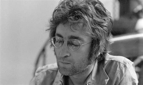 Tal día como hoy nació John Lennon Enterate24