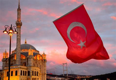 History And Complete Details Of The Turkish Flag Owlcation