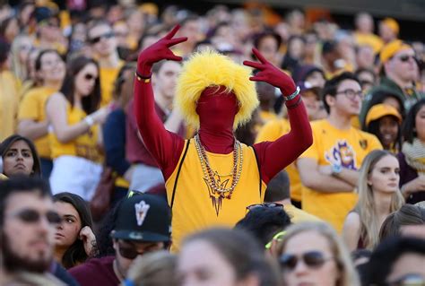 College Football Superfans Week 11 Sports Illustrated