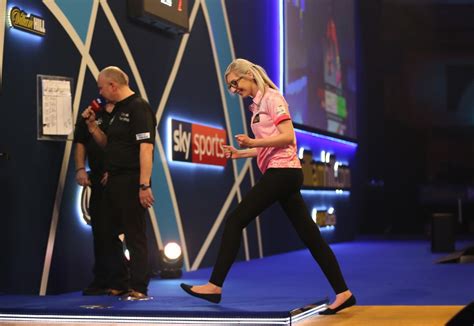 Fallon Sherrock wins again to progress to last 32 of World Darts Championship, stuns 11th seed ...