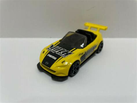 HOT WHEELS MAZDA MX MIATA DIORAMA LOOSE YELLOW VOLK RACING WHEELS