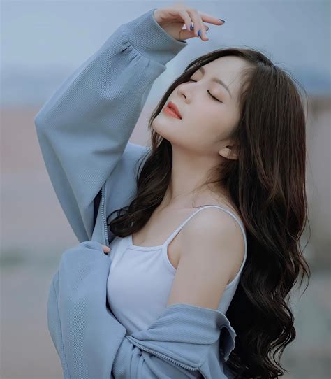 Cô nàng hot girl VTV nhỏ mà có võ cùng nhan sắc từng làm điêu đứng hàng triệu anh em và động