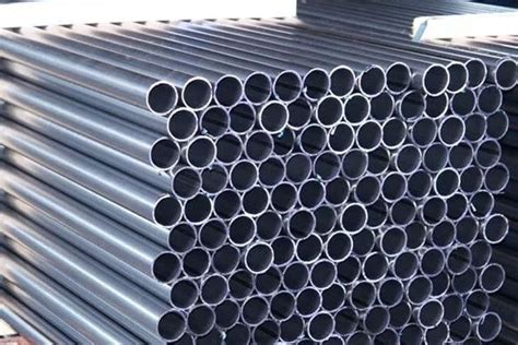 Ss Pipes Stainless Steel L Seamless Pipe Ss Welded Pipes