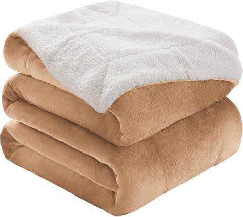 Kawahome Sherpa Fleece Blanket Super Soft Extra Warm Thick Winter