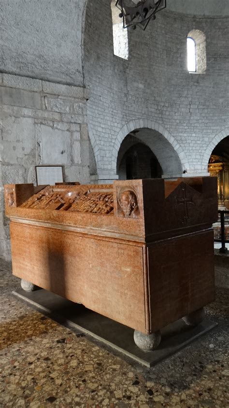 Duomo Vecchio Brescia Le Fotografie Dell Interno