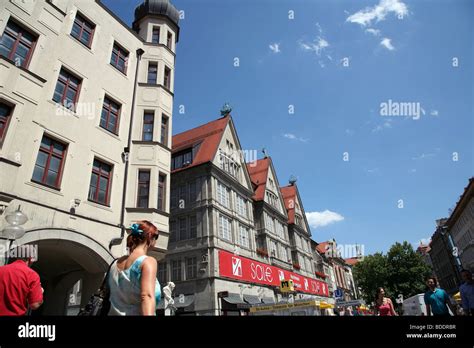 The Kaufinger Strasse In Central Munich Germany Stock Photo Alamy