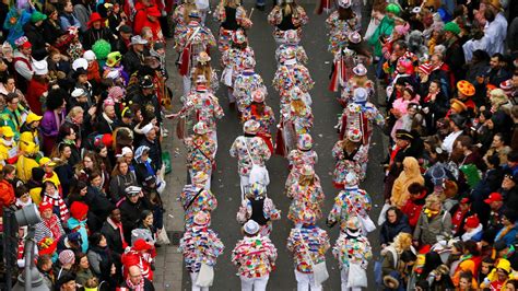 Bund Deutscher Karneval Karnevalsverbund Will Im November Wieder