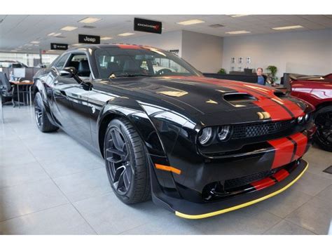 2019 Dodge SRT Hellcat Challenger - black with factory dual red stripes ...